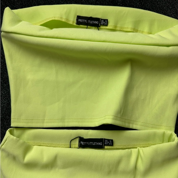 Two piece set - Picture 3 of 4